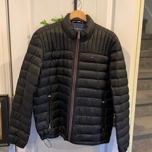 Tommy Hilfiger Large Black down coat